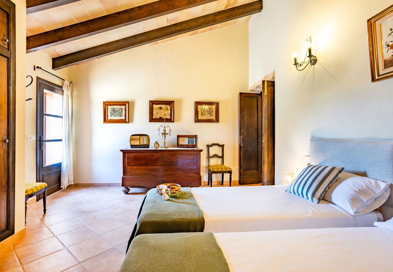 Finca en Santanyi - Sa Bassa Llova by dracmallorca