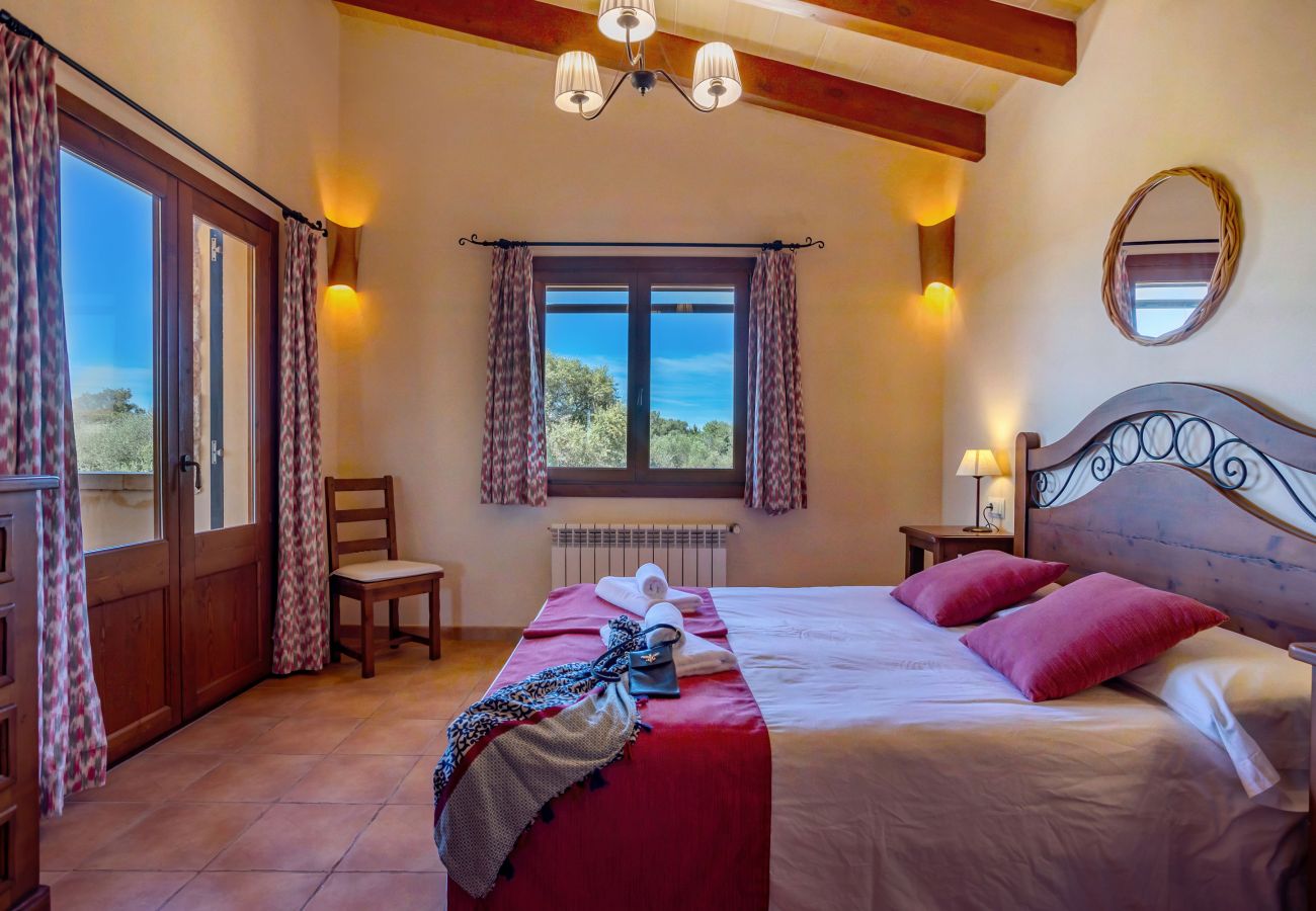 Finca en Cala Santanyi - Rustica Sa Talaia Vella by dracmallorca