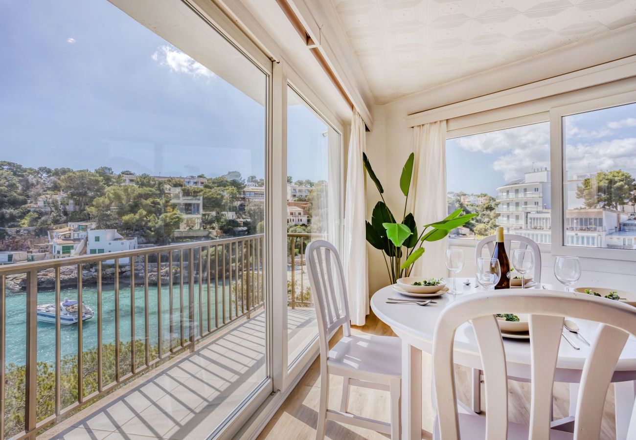 Aparthotel in Cala Santanyi - Drac 5 by dracmallorca