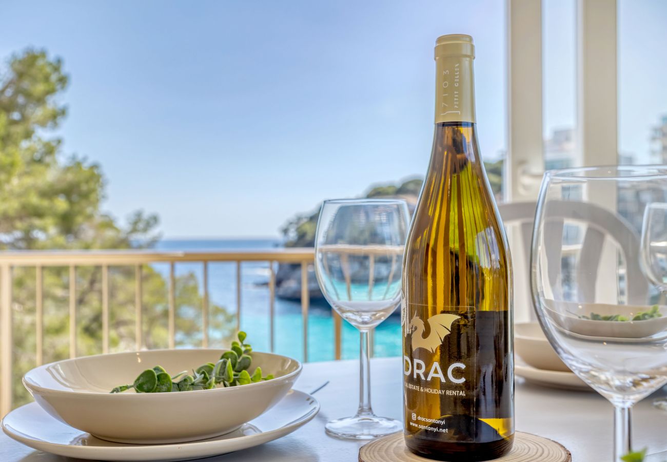 Aparthotel in Cala Santanyi - Drac 5 by dracmallorca