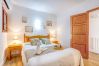 Aparthotel in Cala Santanyi - Drac 5 by dracmallorca