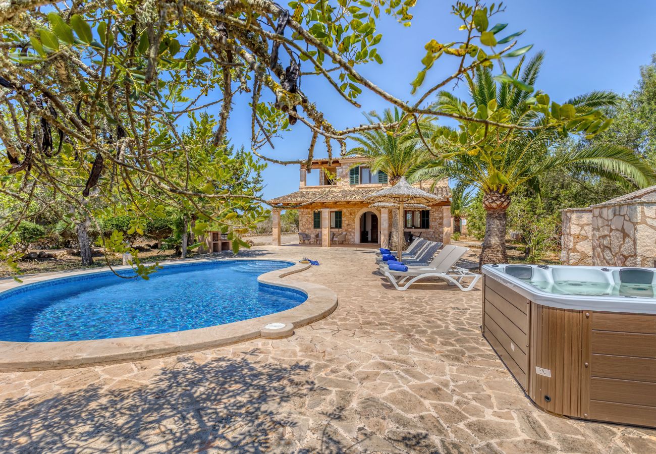 Finca in Cala Santanyi - Rustica Sa Talaia Vella by dracmallorca