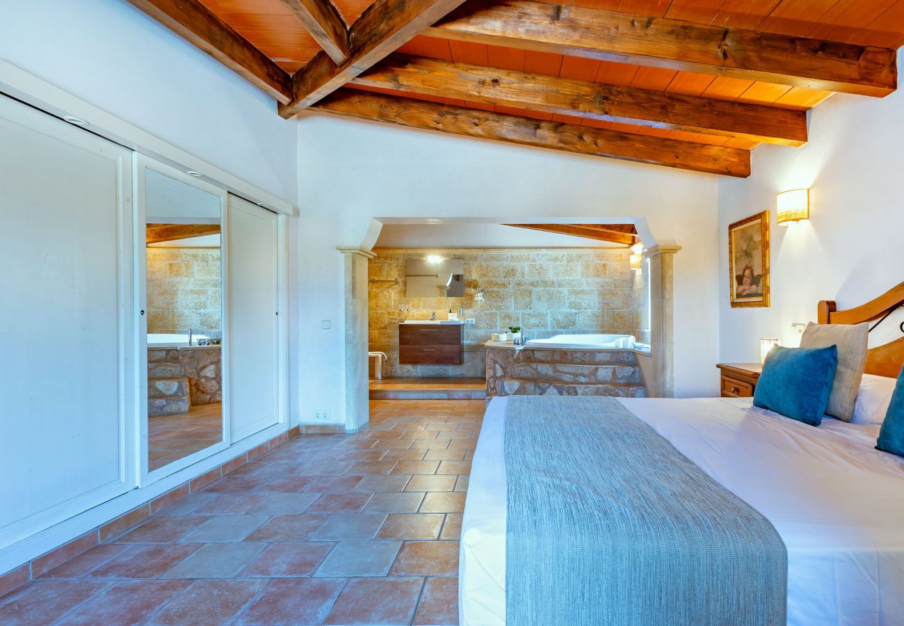 Finca in Cala Figuera - Can Talaia by dracmallorca