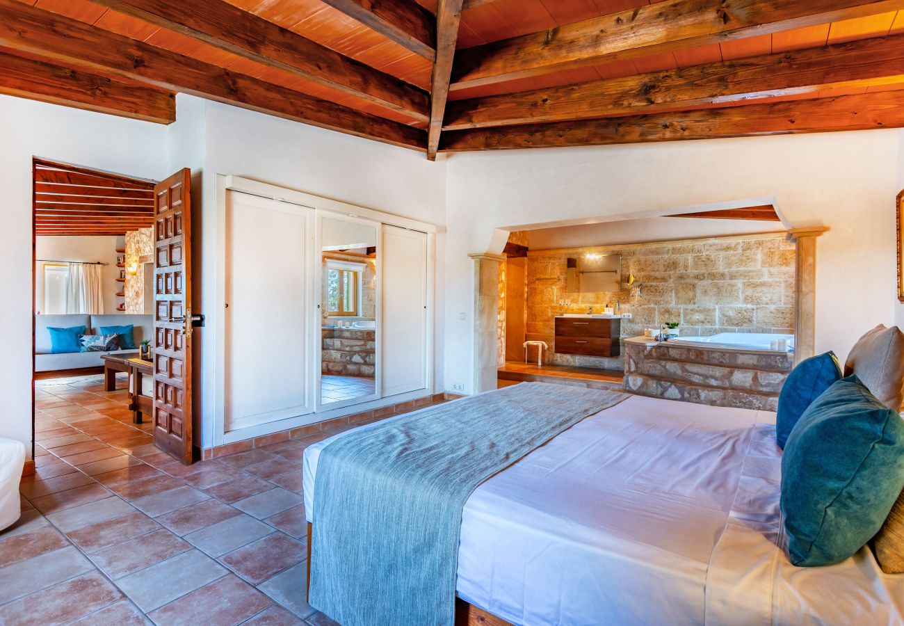 Finca in Cala Figuera - Can Talaia by dracmallorca