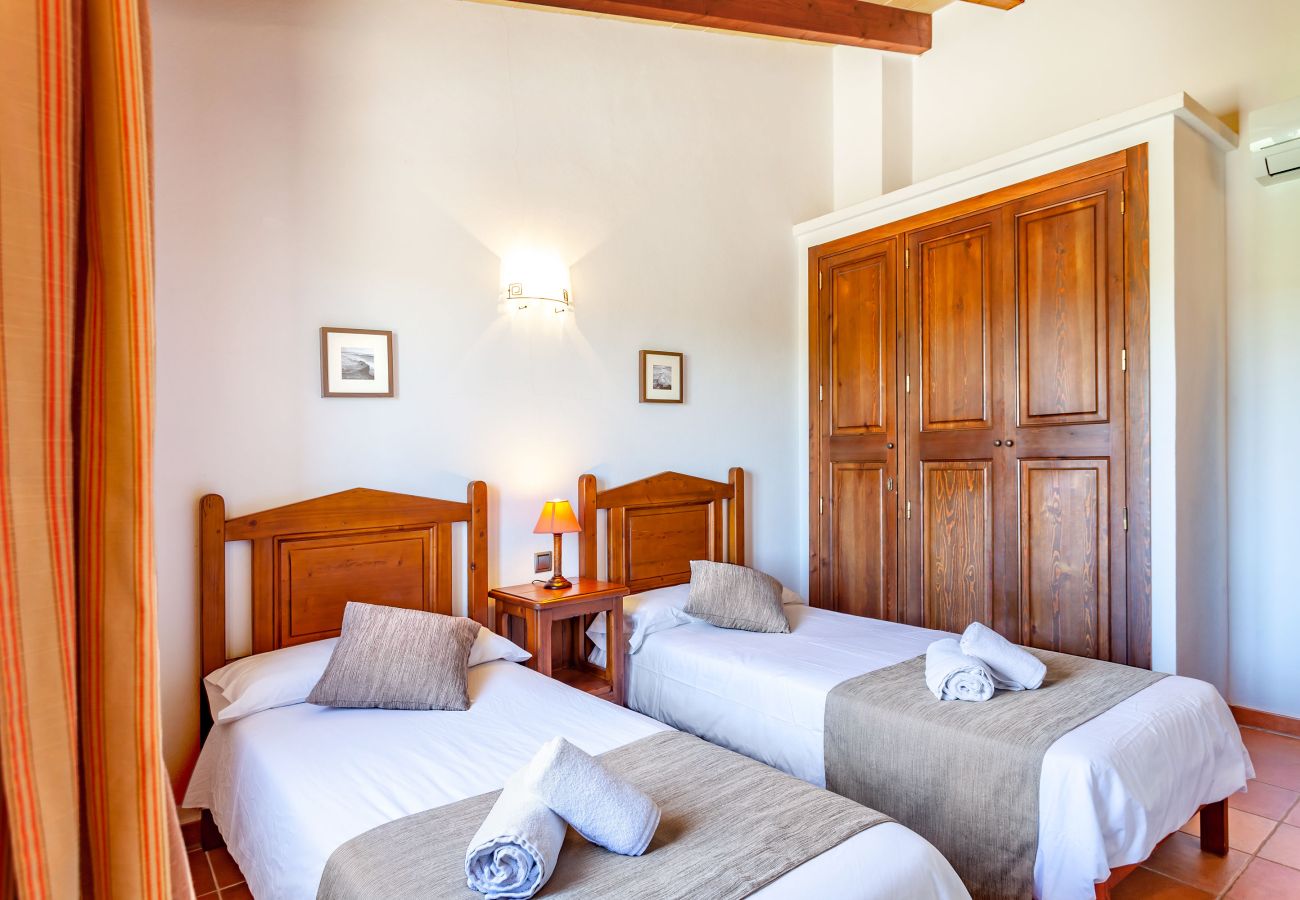 Country house in Santanyi - Bassa Seca by dracmallorca