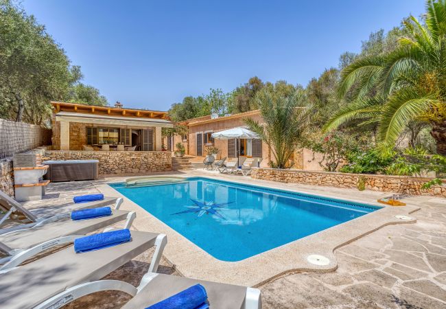 Country house in Santanyi - Son Sec by dracmallorca