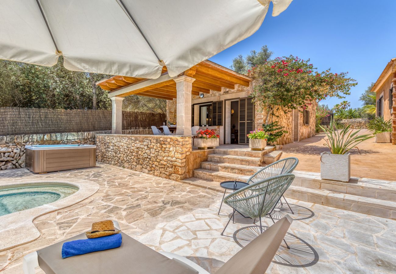 Country house in Santanyi - Son Sec by dracmallorca