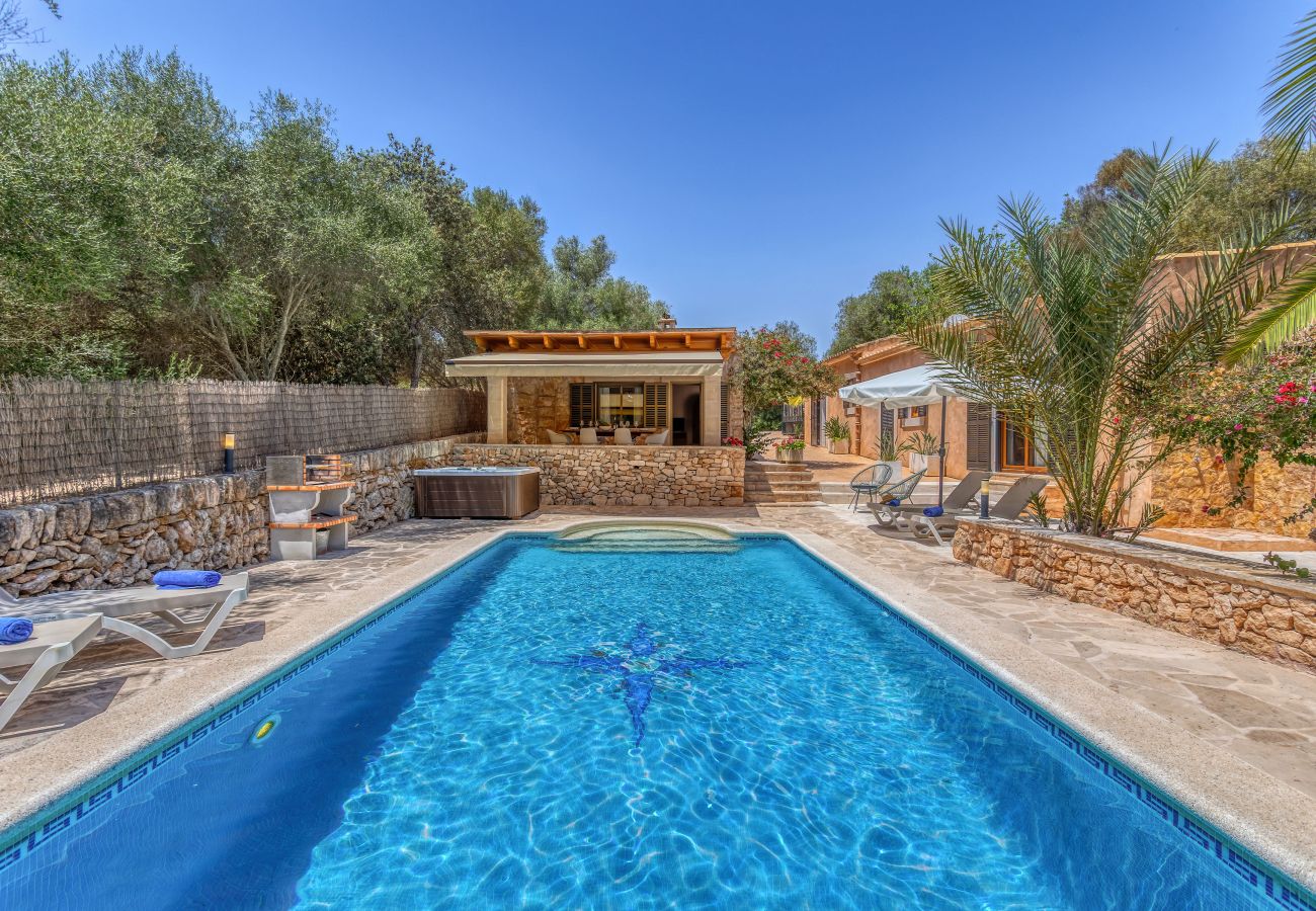 Country house in Santanyi - Son Sec by dracmallorca