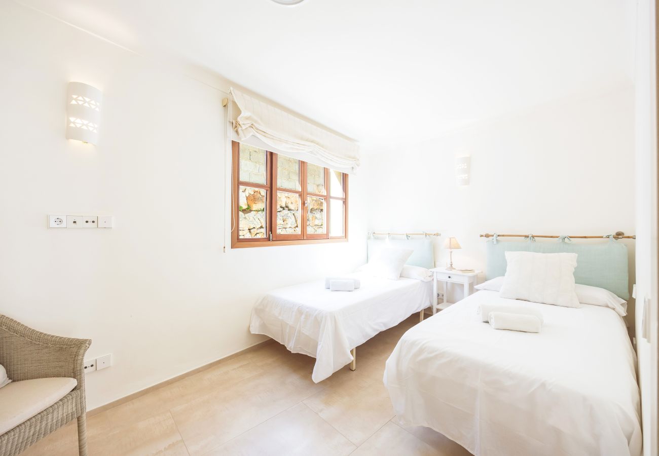 House in Cala Figuera - Puerto Cala Figuera by dracmallorca