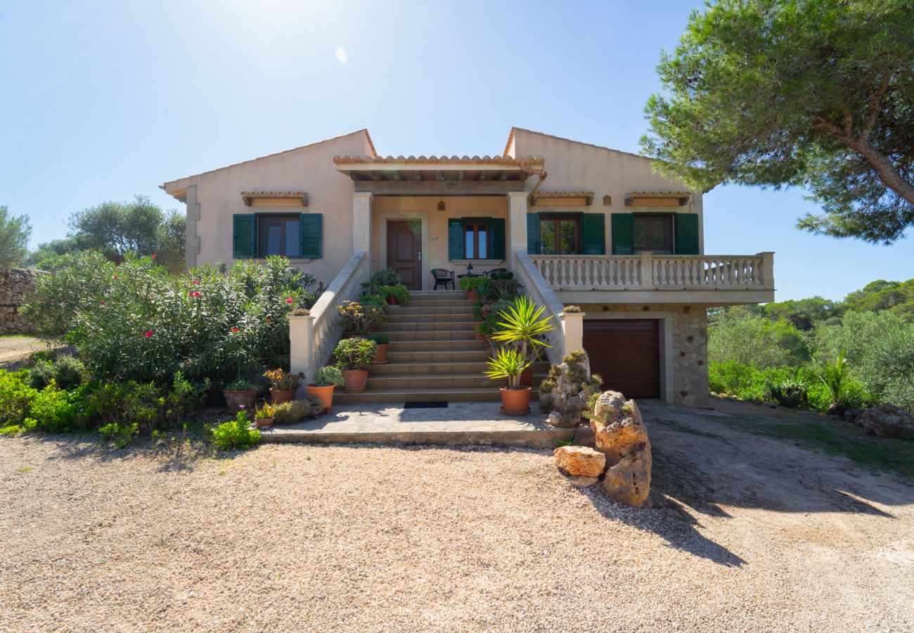 Country house in Santanyi - Finca Melanie by dracmallorca
