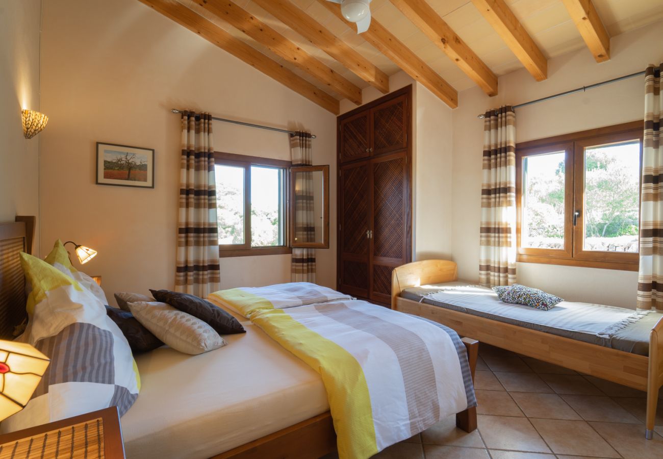 Country house in Santanyi - Finca Melanie by dracmallorca