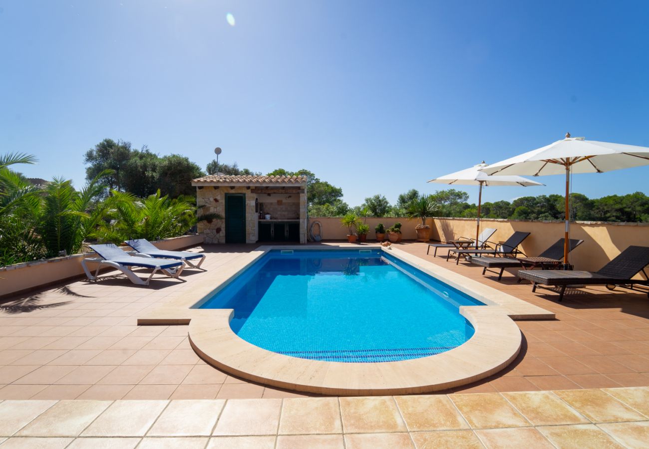 Country house in Santanyi - Finca Melanie by dracmallorca
