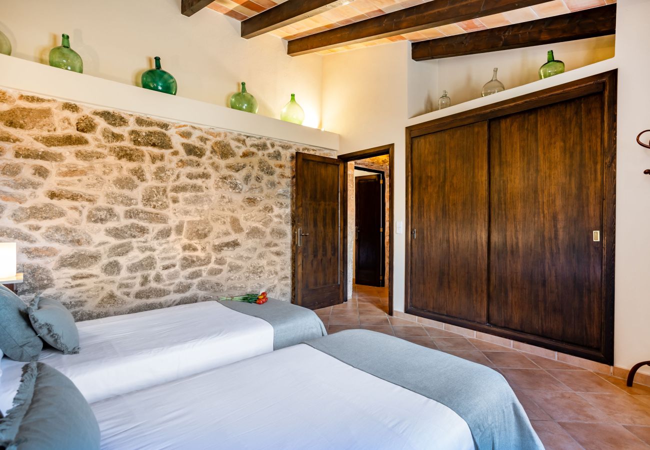 Country house in Santanyi - Sa Bassa Llova by dracmallorca