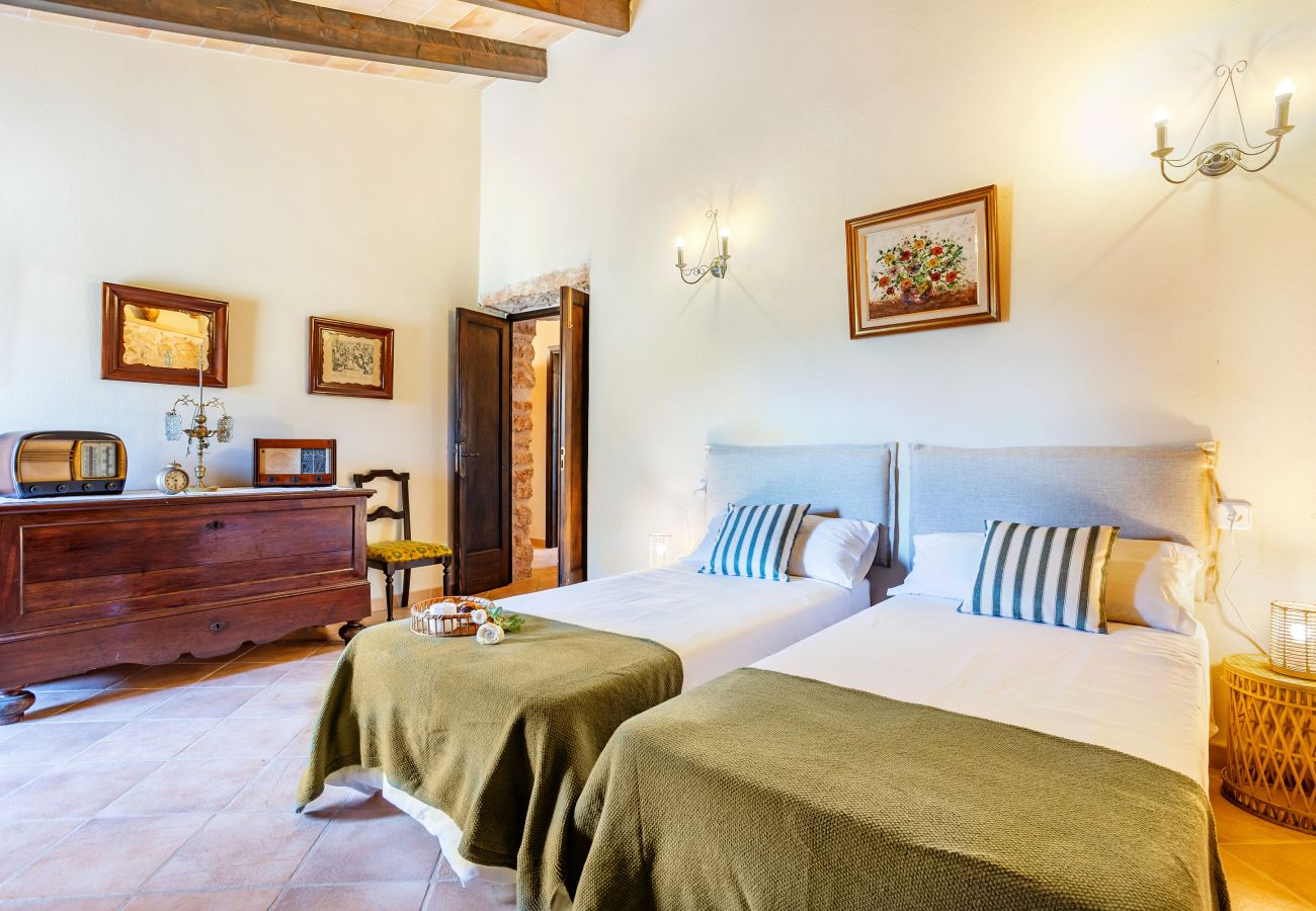 Country house in Santanyi - Sa Bassa Llova by dracmallorca