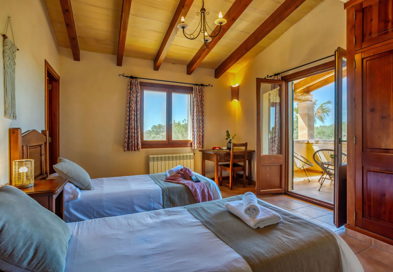 Country house in Cala Santanyi - Rustica Sa Talaia Vella by dracmallorca