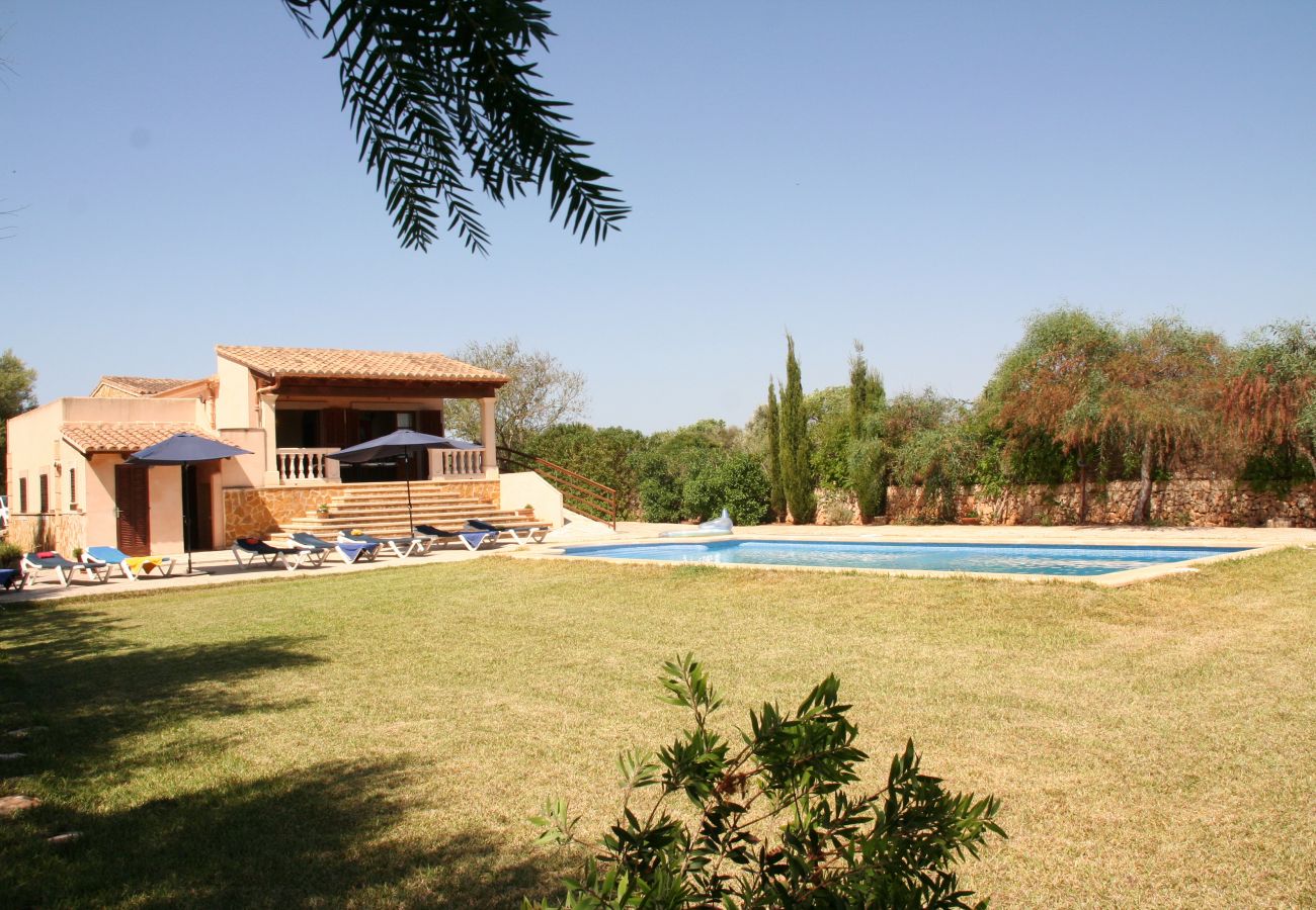 Country house in Santanyi - La Casita by dracmallorca